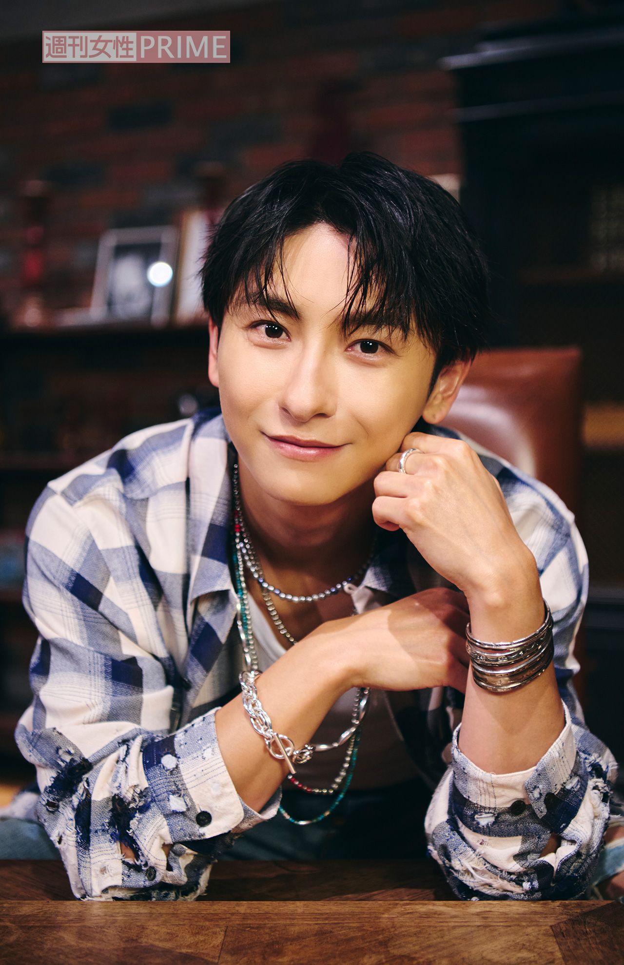 「AAA」與真司郎　撮影／山田智絵