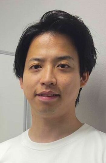 駒井直人さん●アイリスツーリスト代表として、シニアや中高年に大好評の婚活バスツアー「ハピネスツアー」を運営。最近では、婚活にとらわれない男女の交流を楽しむ「ハピ旅クラブ」も手がける。