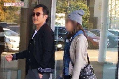 吉田鋼太郎61歳、22歳年下妻が待望のオメデタで周囲に「頑張った!」