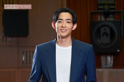 『ちむどんどん』竜星涼、比嘉家のきょうだいと“大好きなお母ちゃん” 仲間由紀恵を語る