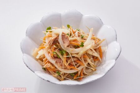 春の根菜サラダ　撮影／廣瀬靖士