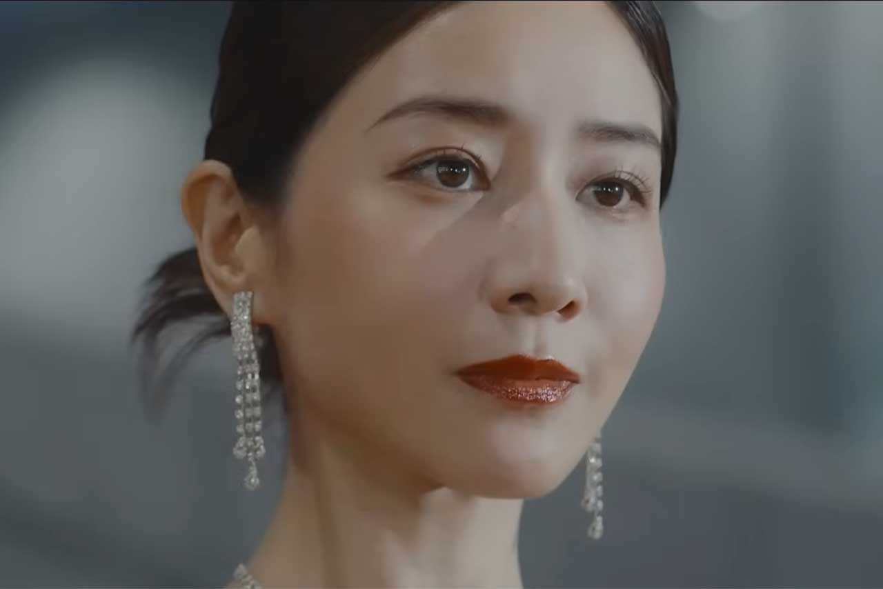 ドレスを身にまとい演技に挑む田中みな実（映画『5秒で完全犯罪を生成する方法』公式HPより）