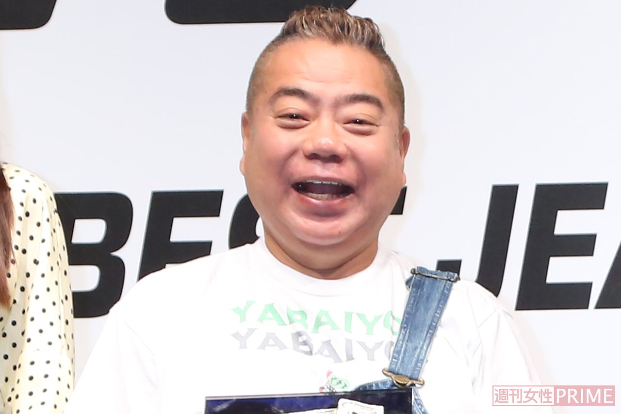 『第36回ベストジーニスト2019』での出川哲朗（'19年10月）