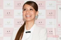 吉川ひなの「育児が宗教みたい」と批判、ナチュラリスト宣言で子どもに“キャベツ湿布”、専門医は「感染症…