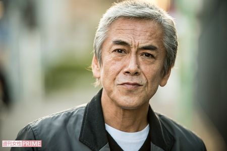 「最近、人情派の役が増えたけど、またギラギラした役にも戻りたいね。カミさんが、『子育てが落ち着いたら、進さんはもうひと皮むける』と言ってくれているので、それも楽しみですね」と寺島　撮影／伊藤和幸