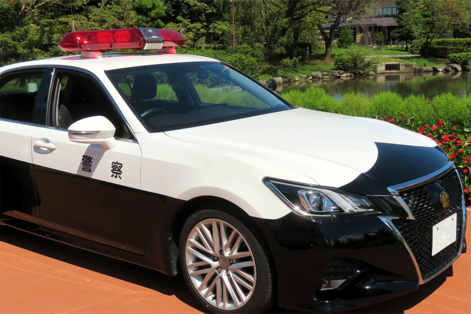 『警察庁推奨アプリ』発表、衝撃の“生成AI画像”投稿で「胡散臭い」「詐欺広告感すげーw」警戒の声殺到