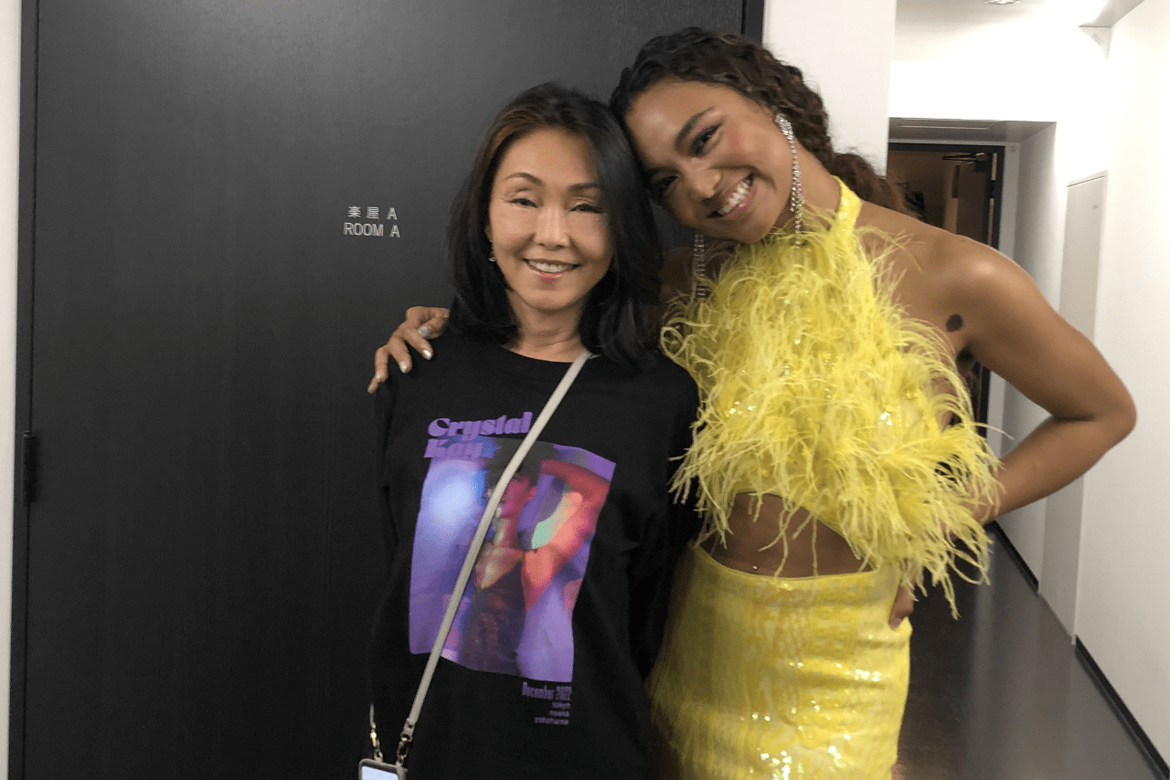 クリスマスに横浜のビルボードライブで娘のクリスタル・ケイがライブを行ったときの一枚