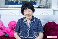 稲川素子社長「人の顔は履歴書」今も外国人をスカウトする84歳の女子大生