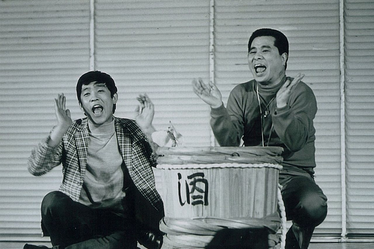 コント55号では設定だけ決めてあとは2人のアドリブだった