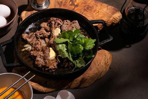 すき焼きはしっかりお肉を食べたいときにも大満足の一品