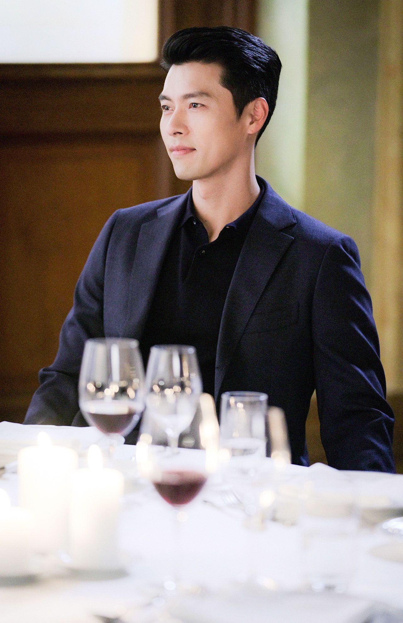 ヒョンビンは、184センチの高身長の眼福イケメン!   ドラマ『愛の不時着』より