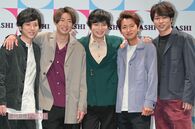 『株式会社嵐』設立発表コメントに隠された「すべて自分たちの意思でやっていく」メッセージと“エージェント契約”によって払拭される楽曲使用の権利問題