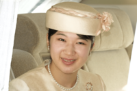 “お忍び学園祭”を楽しんだ愛子さま、公務デビューを慎重にならざるを得ない理由、プリンセスの進路を宮内…