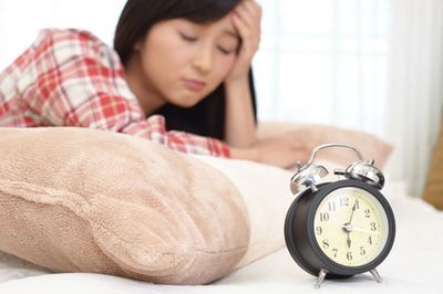 イライラやマイナス思考の原因は“睡眠不足”かも！　心身が整う「不眠解消＆快眠術」