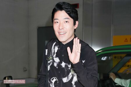 週刊女性の直撃を受ける中田敦彦（2018年）