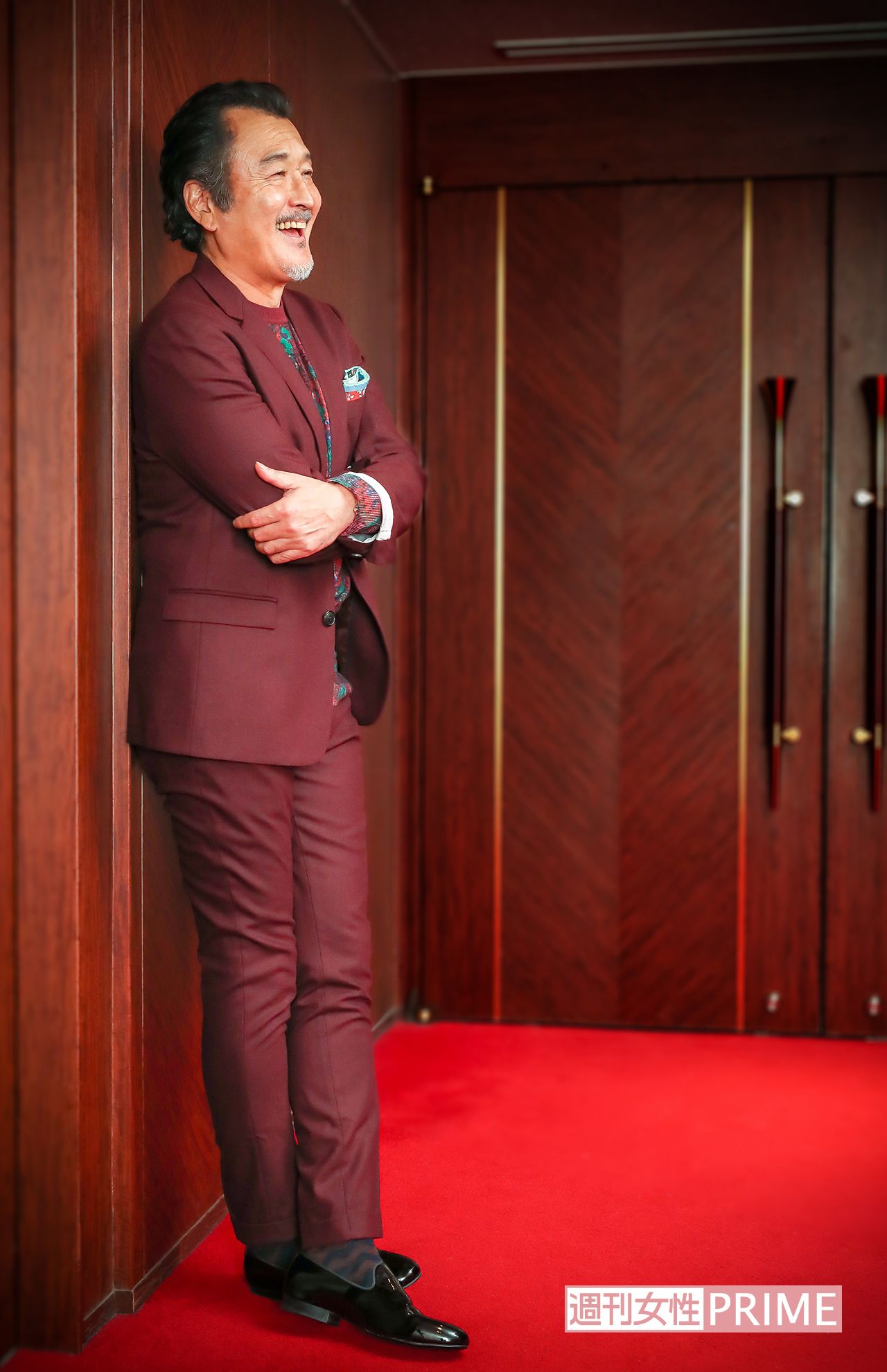 吉田鋼太郎　撮影／佐藤靖彦