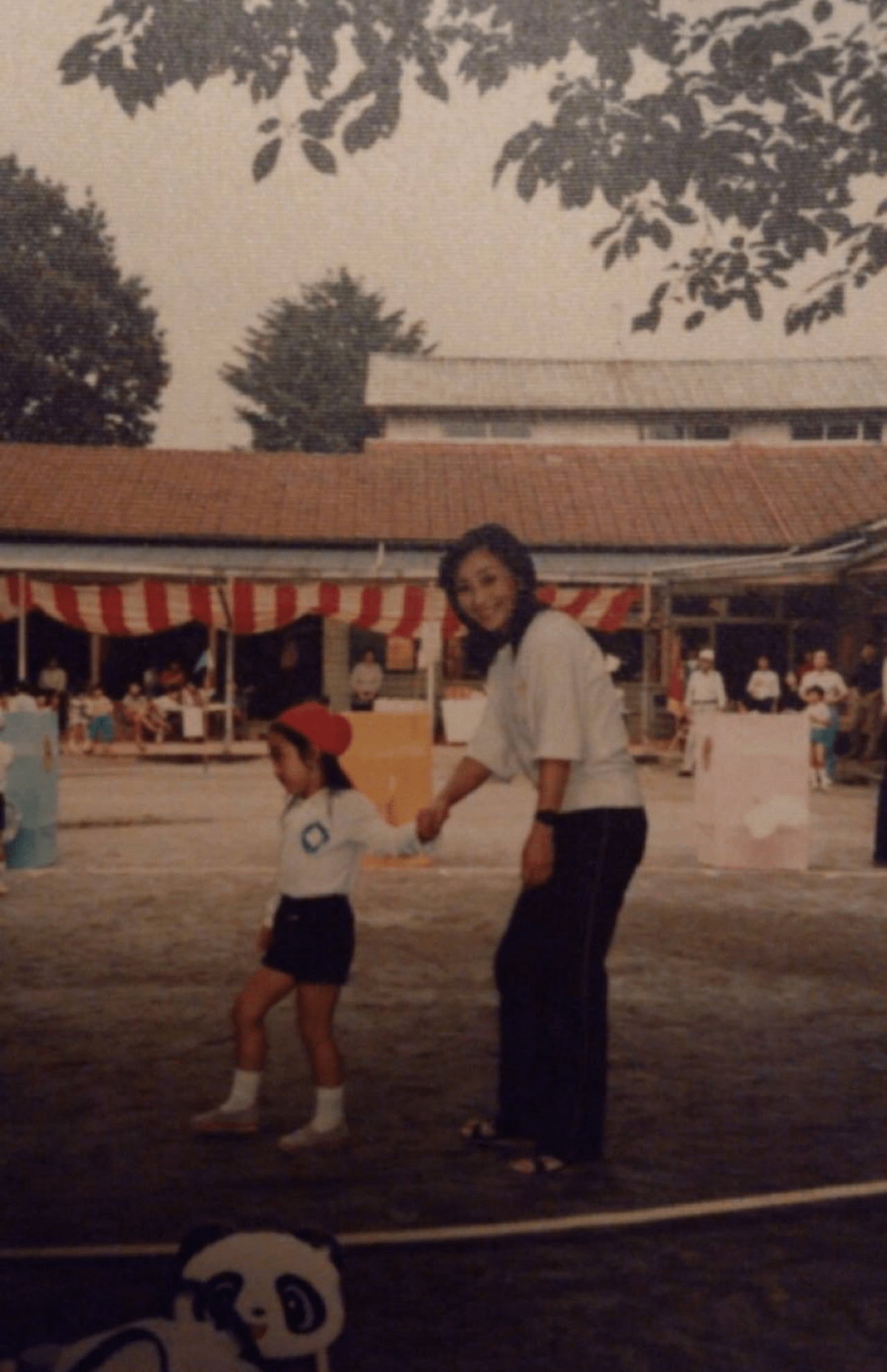 美形の遺伝子は母親から受け継いでいる