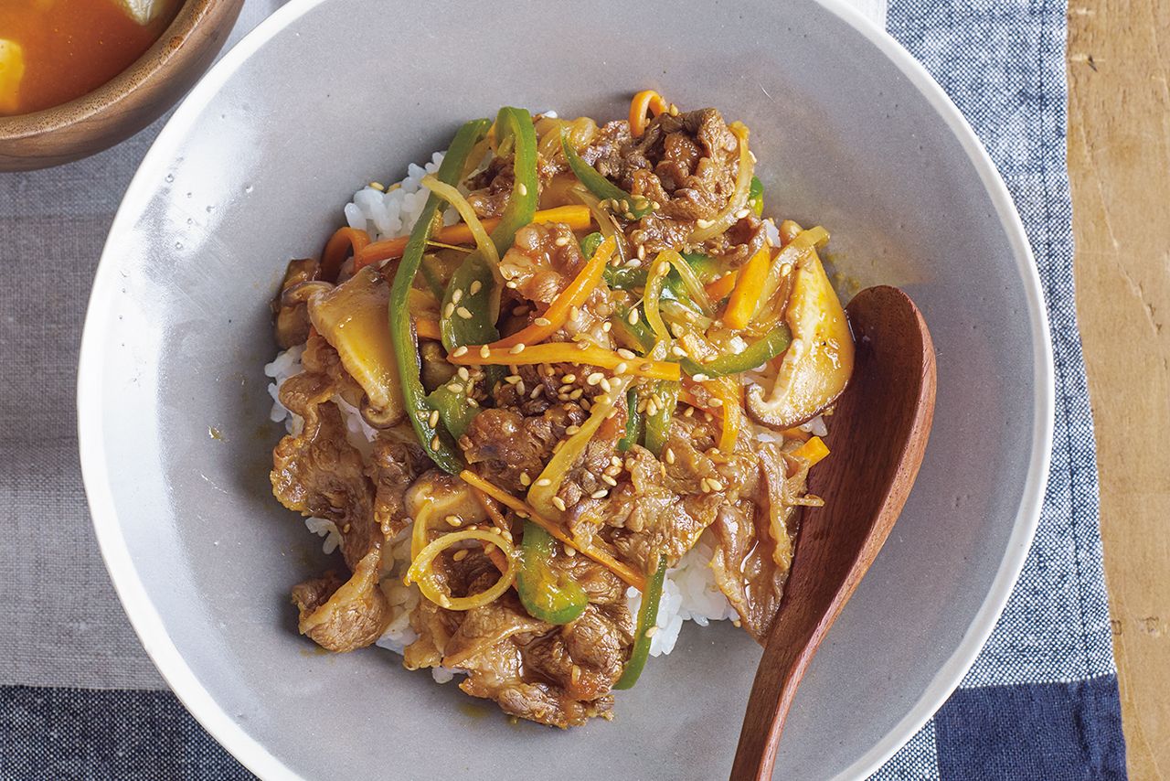 プルコギ丼　撮影／中野博安