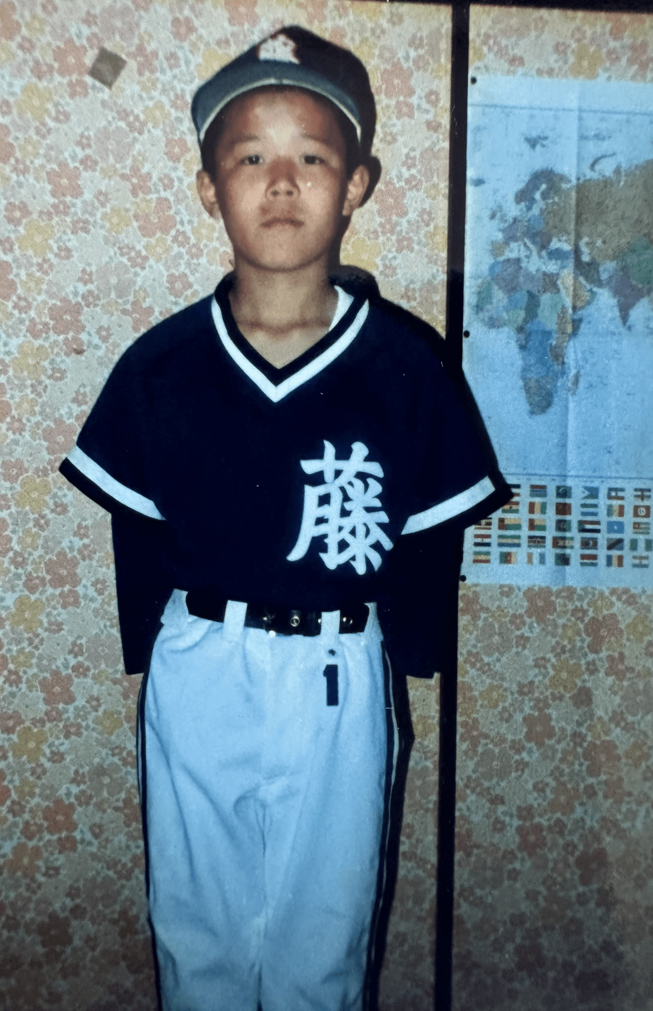 野球少年だった和寛さん。栗山英樹さんに野球を教わったこともあるという