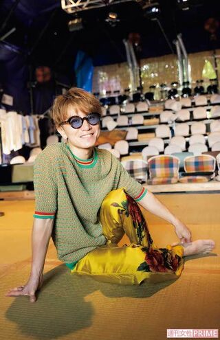 SUPER EIGHTの安田章大。自ら設営に携わった花園神社の特設テント内にて　撮影／矢島泰輔