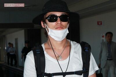 高岡蒼佑が長渕剛とのツーショットを投稿も「利用しないでよ」「なんか痛々しい」批判が集中する理由、小栗…