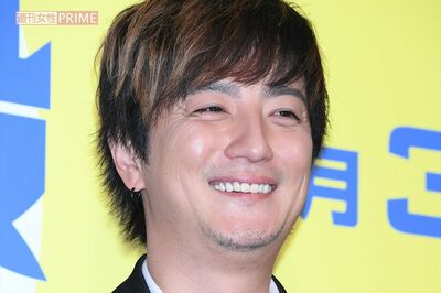 上地雄輔「人見知りしない説」は本当だった！芸能人ご用達の会員制リゾートホテルでバカンス中も、「プライ…