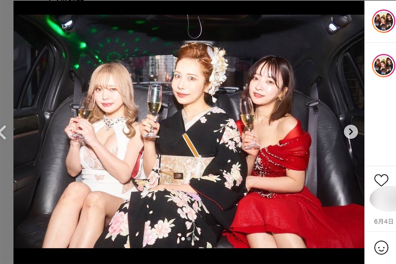 『ヘラヘラ三銃士』。左からまりな、ありしゃん、さおりん