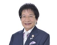 尾木ママが問題提起した“仲よしすぎる親子”の異常ぶり