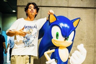 ワンオクTakaがサマソニで「歌って」“声出し煽り”、HYDEは「不安な人の隣で騒ぐのはダサい」MC明暗くっき…