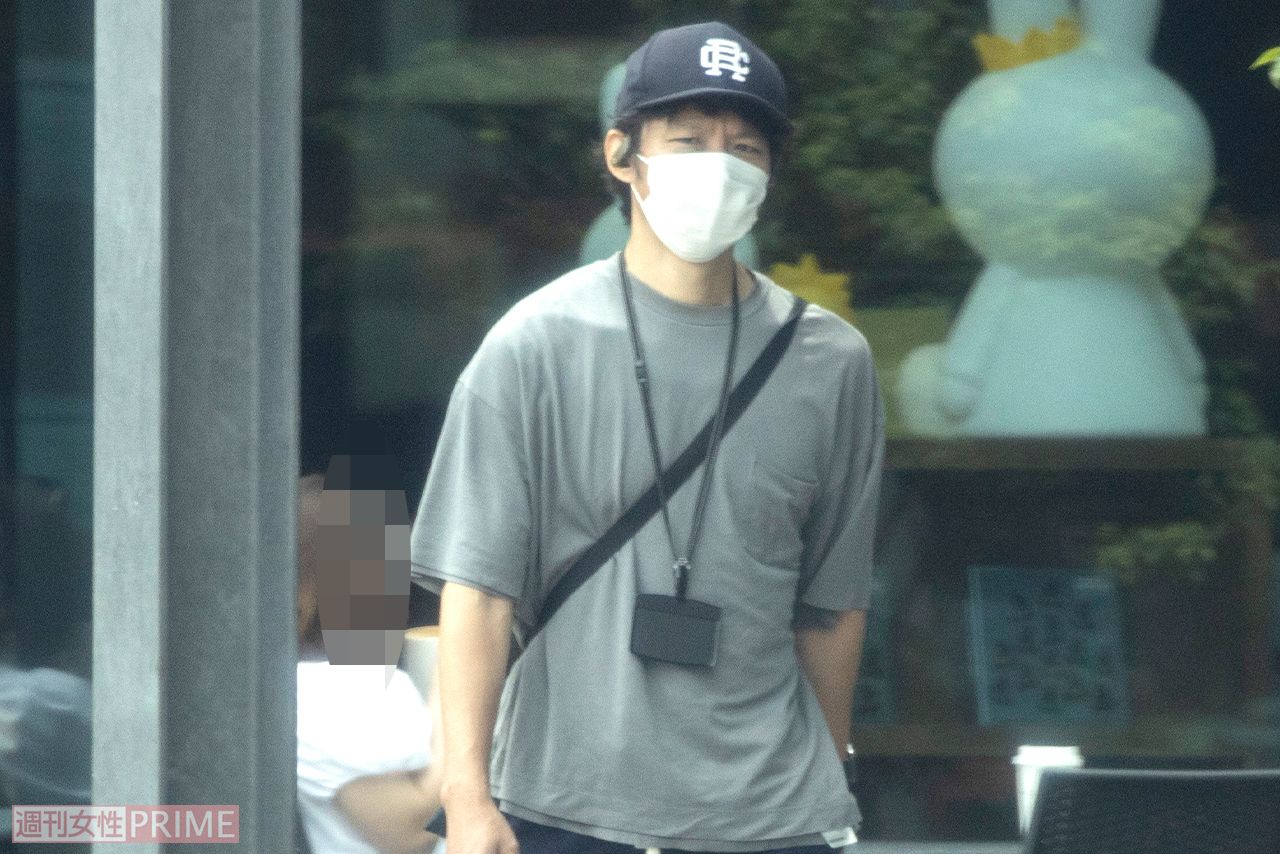 自粛中の渡部建