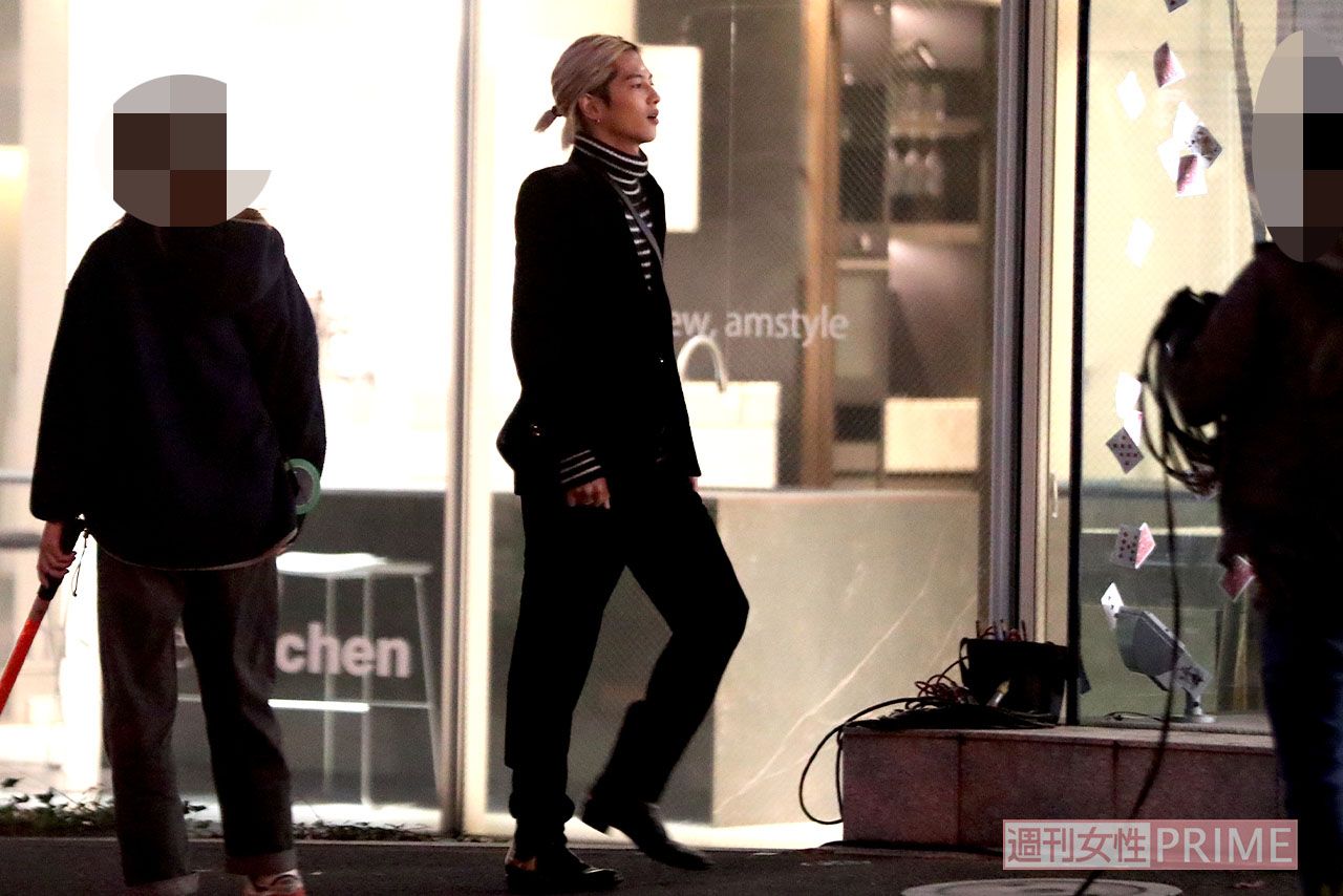 2020年、ドラマ『極主夫道』の撮影に臨む志尊淳