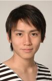 17歳の崎本さん。当時は都内でも有数の進学校である海城高校に通いながら俳優業を継続していた