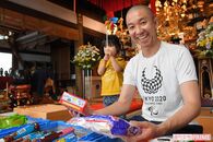 仏さまの “おさがり” で子どもを笑顔に、サンタさんより愛されるお坊さんの話