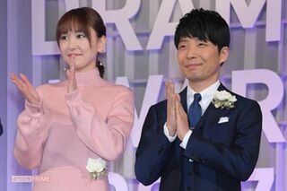結婚を発表した新垣結衣と星野源