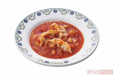 餃子入りチリトマトスープ