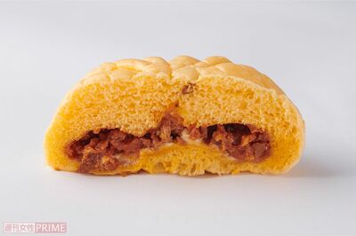 【ピザまん】第2位　デイリーヤマザキ　とろ～りチーズのピザまん完熟トマト使用／150円　撮影／山田智絵