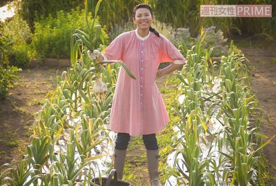 1億円の借金返した林マヤ、今は“芸農人”「自分の畑がパリ・コレのように見える！」