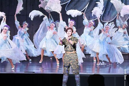 宝塚歌劇団の公式HPより