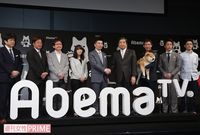 元SMAP独立3人組のネットテレビ進出、黒幕と噂されるあの人気放送作家