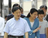 皇太子ご一家、伊豆”別荘”のプライベートビーチで1週間の夏休み