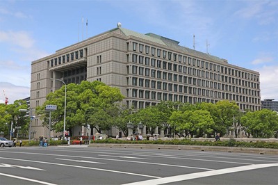 《大阪》道路から「マリオもビックリ」長さ27mのパイプが出現！同市に聞いた「“6億円”金塊」寄付、使用の…