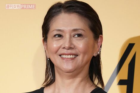 小泉今日子、還暦ツアーで《戦争反対!!》政治的パフォーマンスの真相…「世界を相手に」同志の近田春夫が語った“再始動”への期待