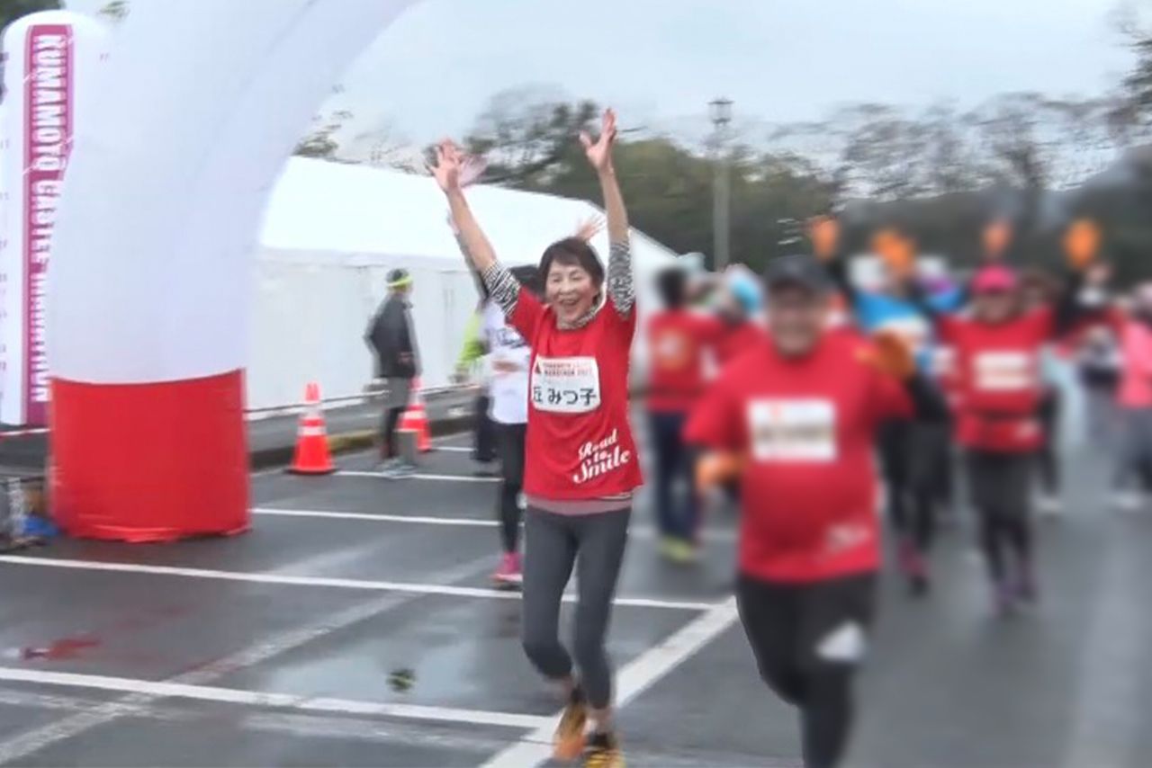 2023年の熊本城マラソンのゴールシーン