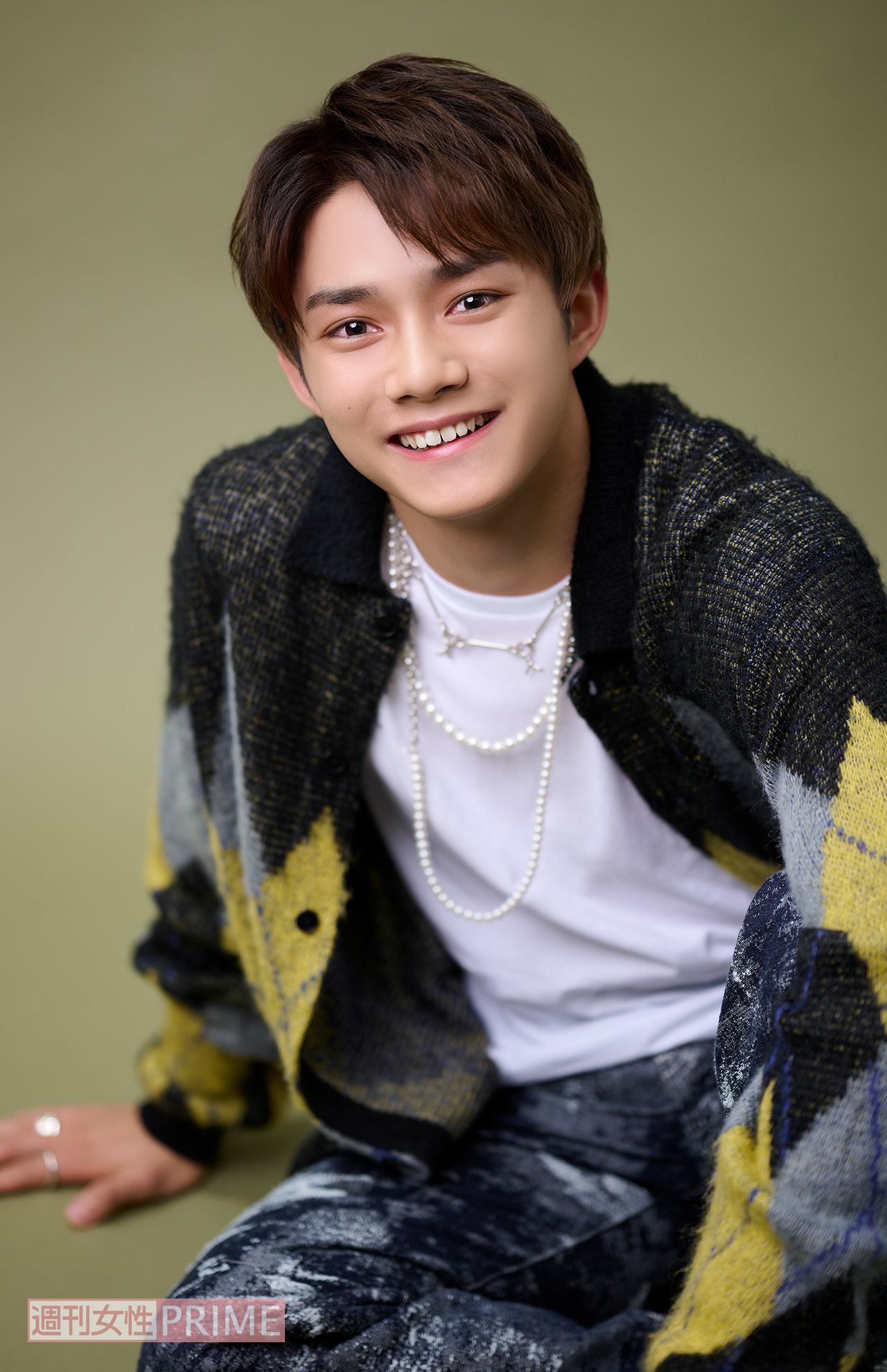 小澤竜心　撮影／渡邉智裕 　ヘアメイク／藤村はる香　スタイリング／平井香穂 　衣装協力／LAD MUSICIAN（LAD MUSICIAN SHINJUKU）、TAAKK（JOYEUX）、パラブーツ（パラブーツ青山店）、HERGO（アドナスト）、NARRATIVEDLATOON（アドナスト）