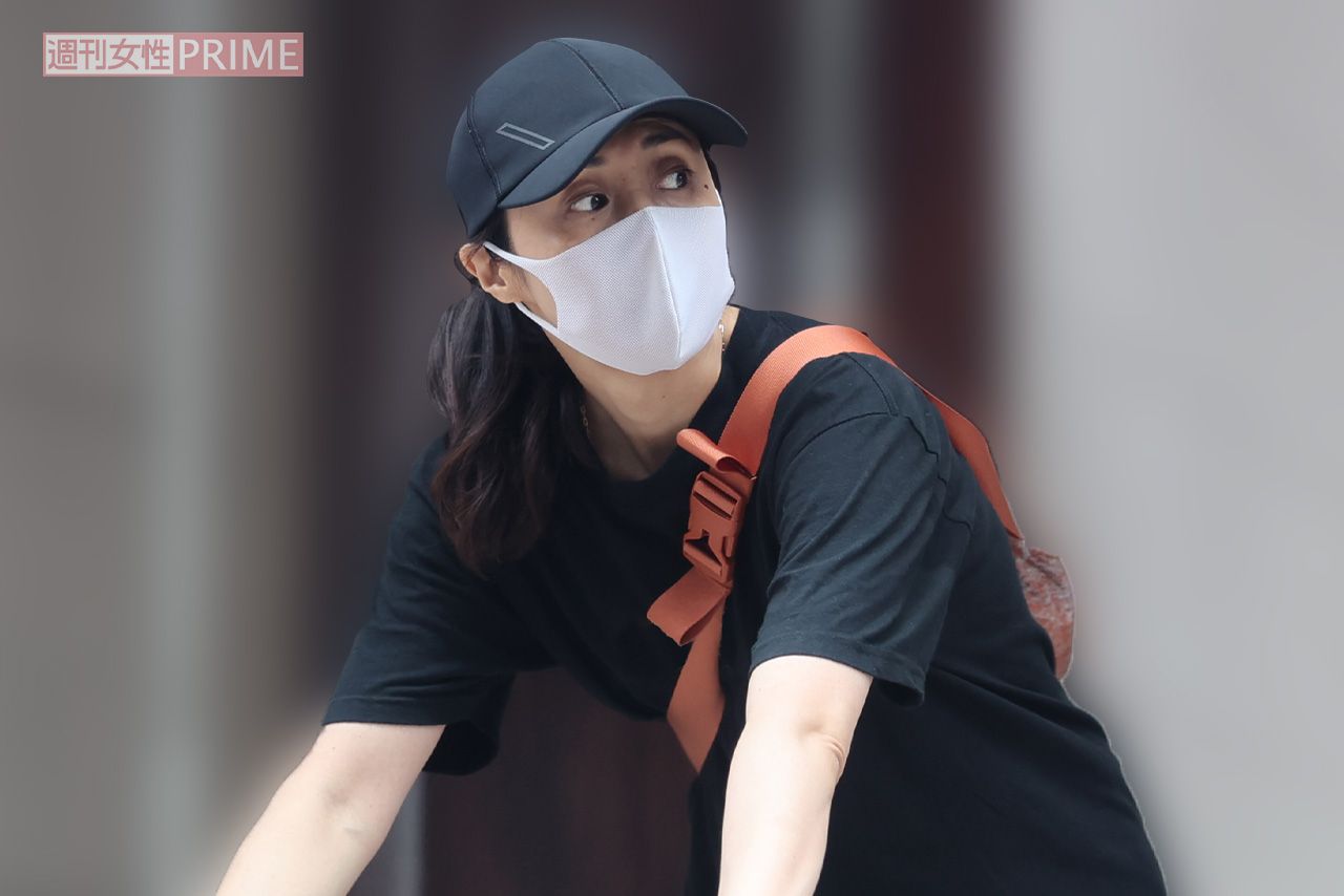 2023年9月、ジム通いする松嶋菜々子