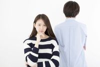 結婚が決まった途端「世間」ばかりを気にする親に言いたい、太宰治の言葉