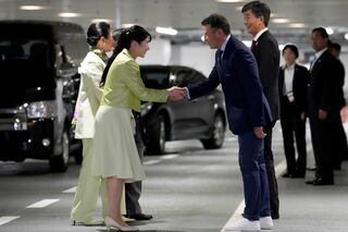 9月21日、両陛下と世界陸上を観戦された愛子さま。熱心に協議をご覧になられた