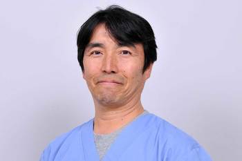 帝京大附属病院　三宅康史医師
