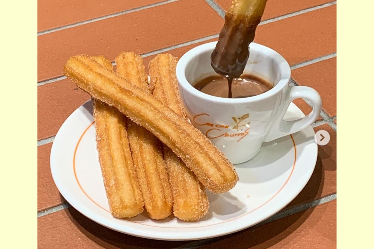 お店の定番メニュー「deepchocolatechurros」