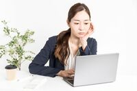 「爪がハデな人は母親になる資格なし」結婚できない男女の、残念すぎる“こだわり”